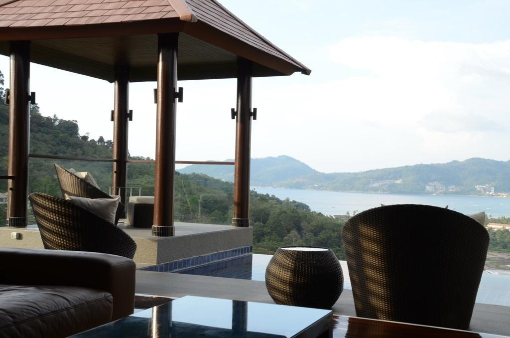 Aw One Patong Villa Zewnętrze zdjęcie