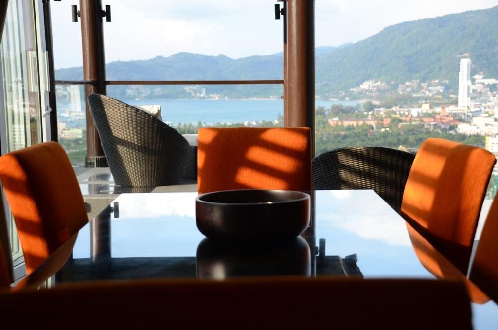 Aw One Patong Villa Zewnętrze zdjęcie